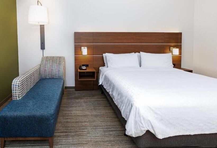 סוויטה מותאמת לאדם עם מוגבלויות, Holiday Inn Express & Suites   Stafford Nw   Sugar Land, An Ihg