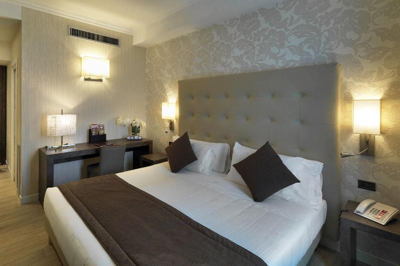 Номер Deluxe, Centara Karon Resort Phuket   Sha Extra Plus