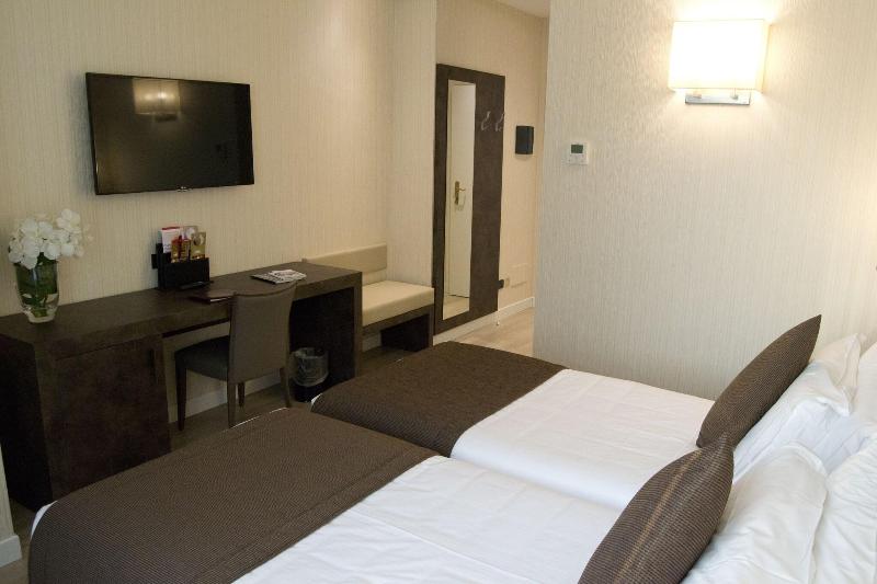 Номер Deluxe, Centara Karon Resort Phuket   Sha Extra Plus