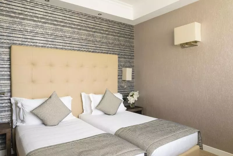 デラックスルーム, Centara Karon Resort Phuket   Sha Extra Plus