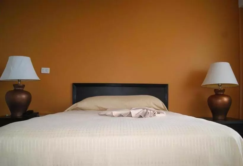 اتاق استاندارد یک نفره, Miraflores Villahermosa