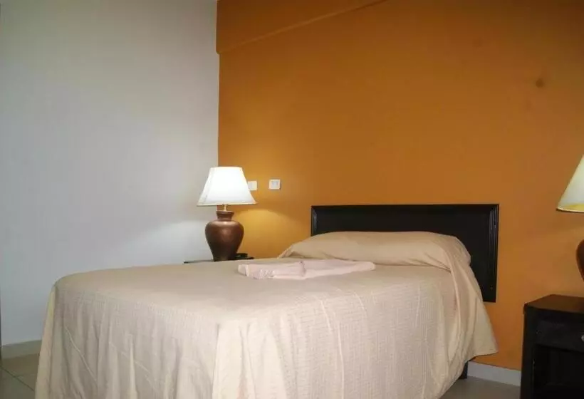 اتاق استاندارد یک نفره, Miraflores Villahermosa