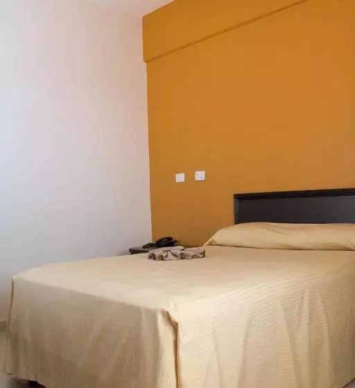 اتاق استاندارد یک نفره, Miraflores Villahermosa