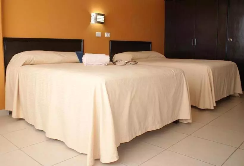اتاق استاندارد با 2 تخت دوبل, Miraflores Villahermosa