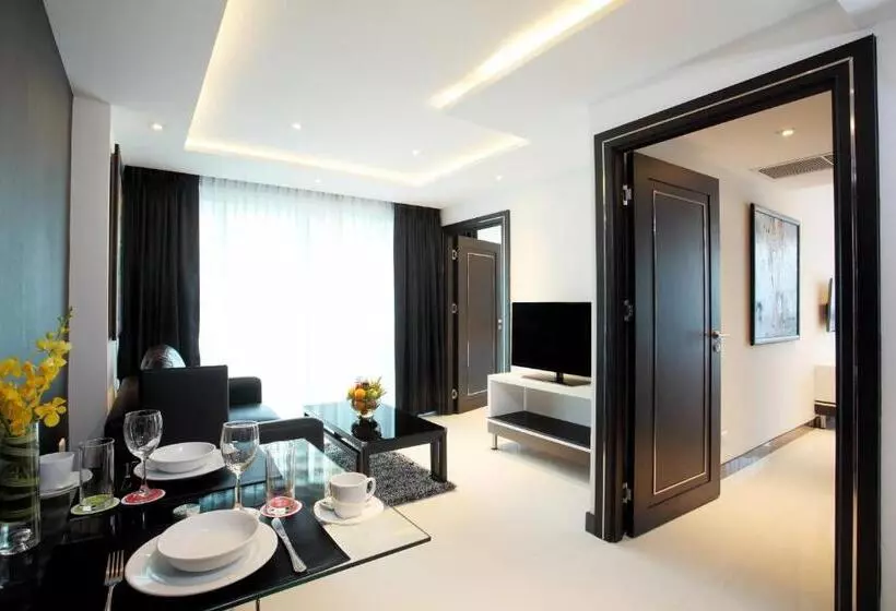 スーペリアトリプルルーム, Nova Suites Pattaya By Compass Hospitality