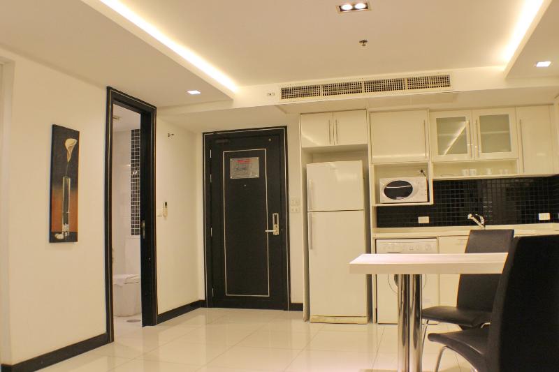 سوییت لوکس, Nova Suites Pattaya By Compass Hospitality