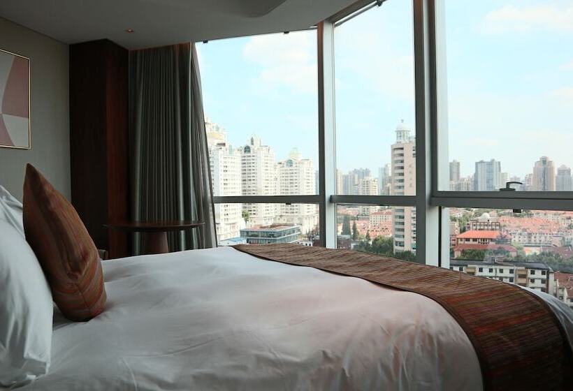 디럭스 스위트, Howard Johnson Huaihai Hotel Shanghai