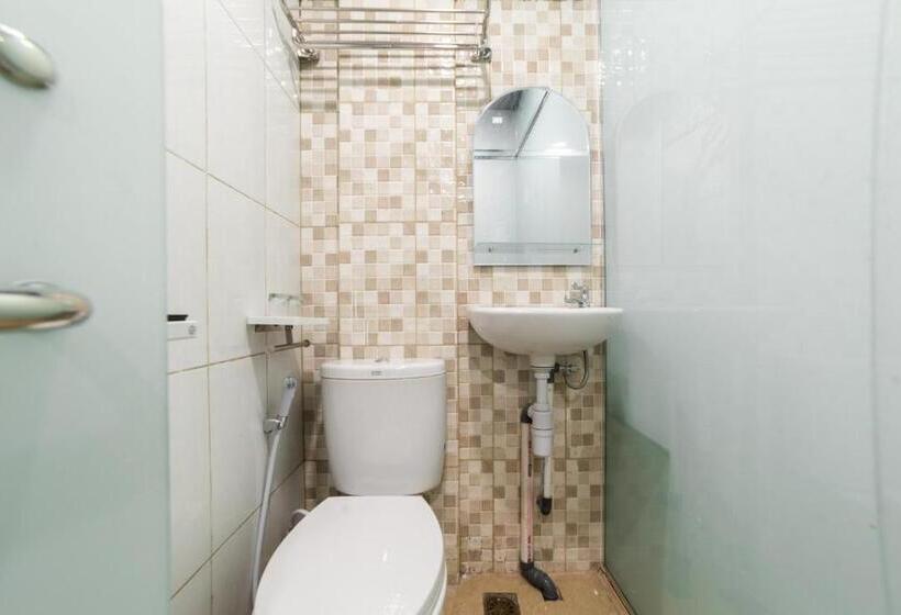 デラックススタジオ, Glamour Hotel And Spa