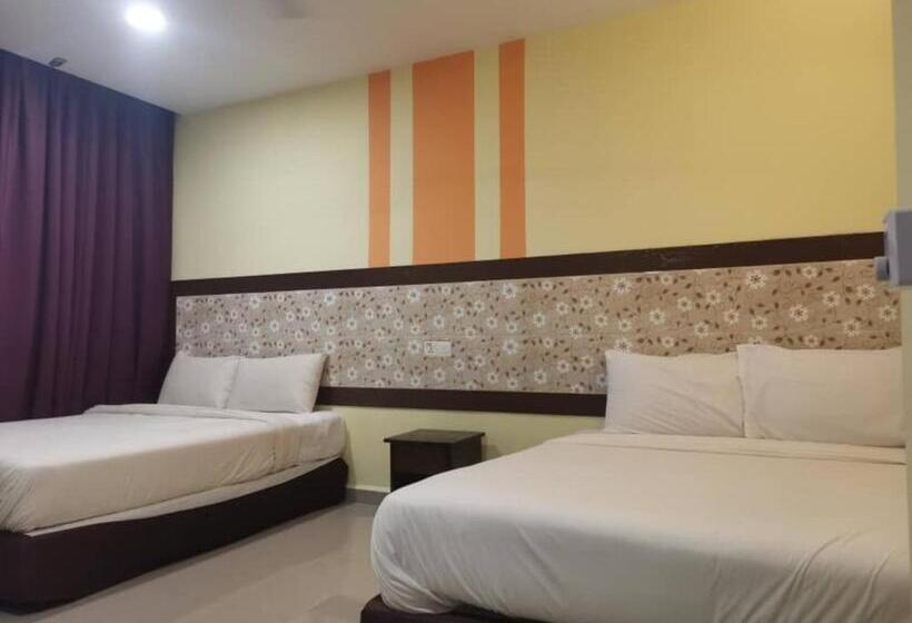 スタンダード４人部屋, Sun Inns Permas Jaya