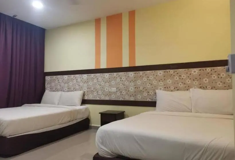 スタンダード４人部屋, Sun Inns Permas Jaya
