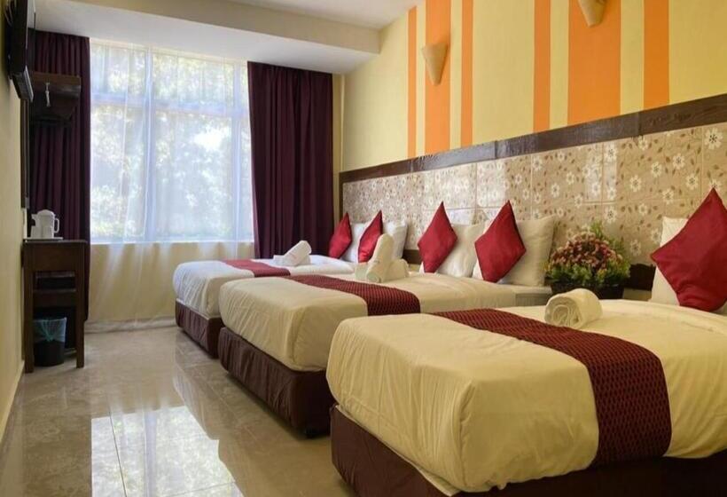 Семейный Номер, Sun Inns Permas Jaya