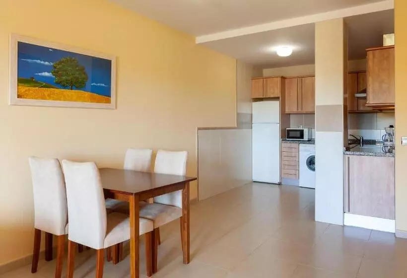 プール付き２人用あアパート, Apartamentos Playamarina