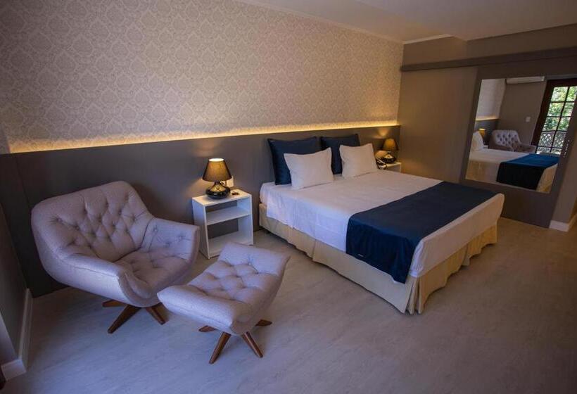 חדר סופריור, Aguas Claras