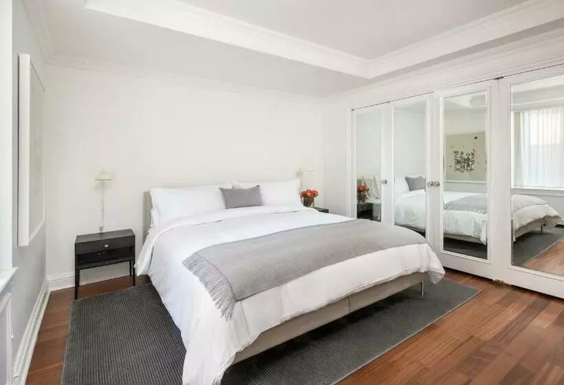 Deluxe-sviitti, Aka Sutton Place