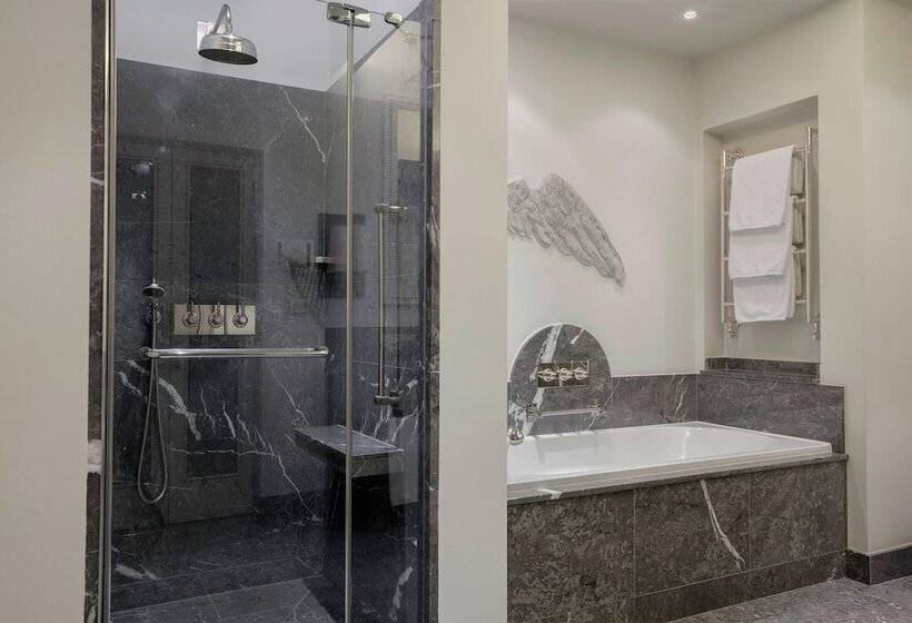 اتاق لوکس, Augustine, A Luxury Collection Hotel, Prague