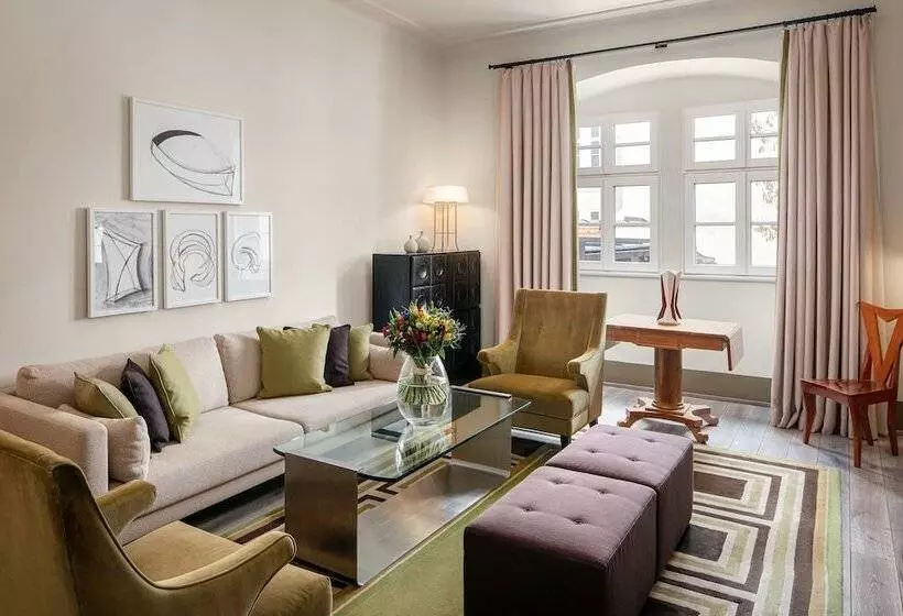 Deluxe-sviitti, Augustine, A Luxury Collection Hotel, Prague
