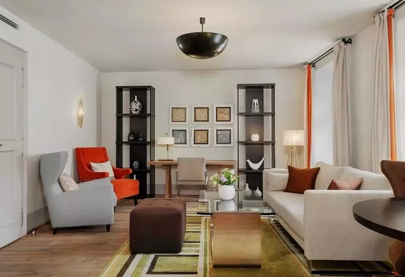 Deluxe-sviitti, Augustine, A Luxury Collection Hotel, Prague