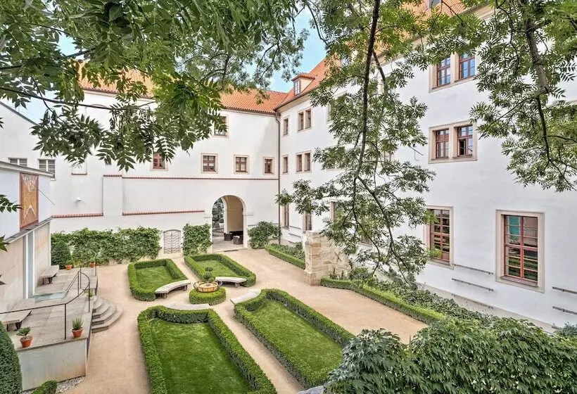 Presidenttisviitti, Augustine, A Luxury Collection Hotel, Prague