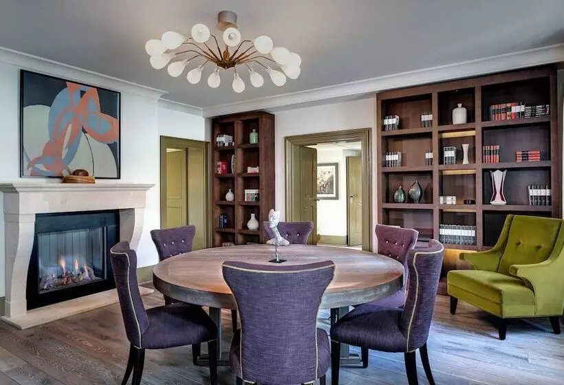 Presidenttisviitti, Augustine, A Luxury Collection Hotel, Prague