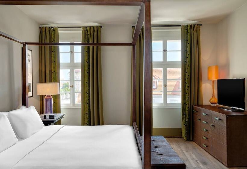 سوییت اجرایی, Augustine, A Luxury Collection Hotel, Prague