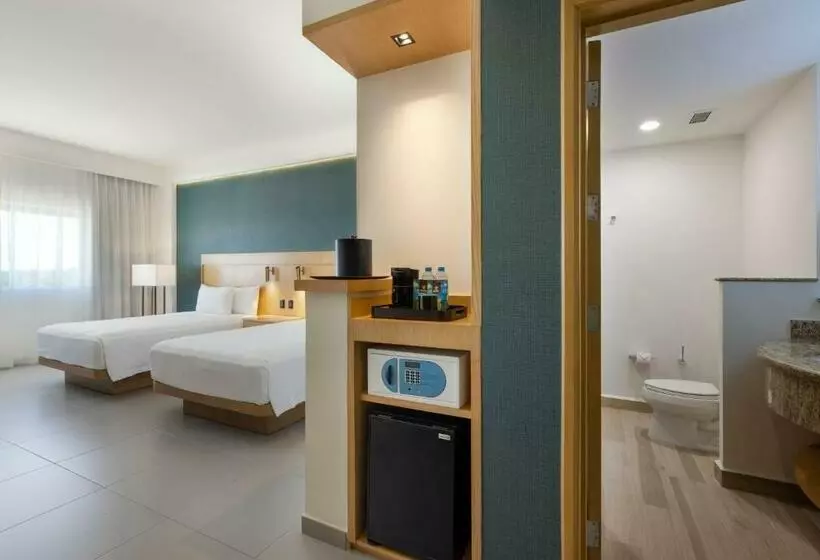 اتاق استاندارد, Courtyard By Marriott Cancun Airport