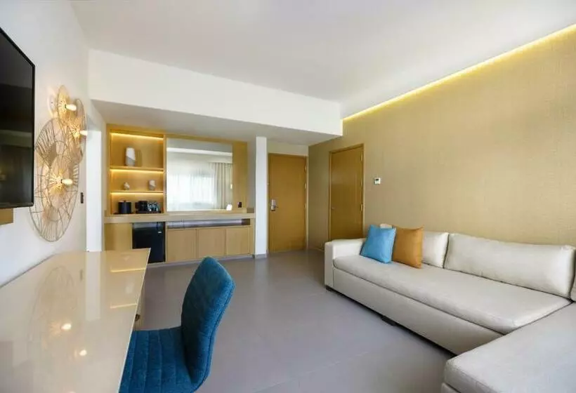 سوییت جونیور, Courtyard By Marriott Cancun Airport