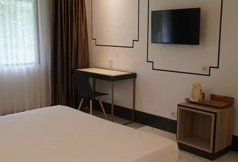 Deluxe-huone, De Ningrat Topas Galeria