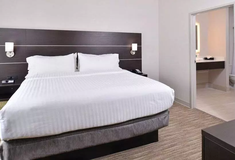 سوییت, Holiday Inn Express & Suites Corpus Christi N Padre Island, An Ihg