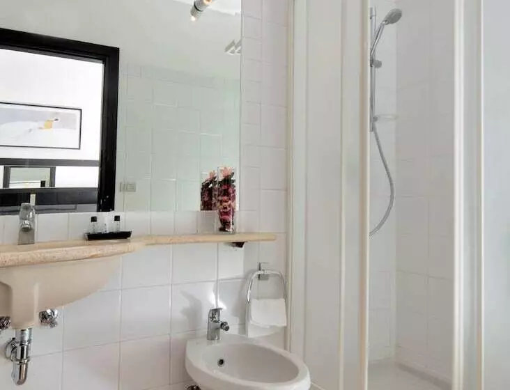 اتاق استاندارد سه نفره, Lh Hotel Excel Roma Montemario