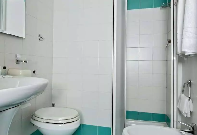اتاق استاندارد یک نفره, Lh Hotel Excel Roma Montemario
