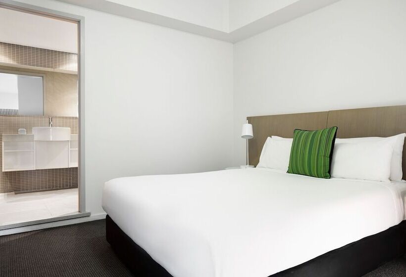 シティビューのスタンダードスタジオ, Mantra Pandanas