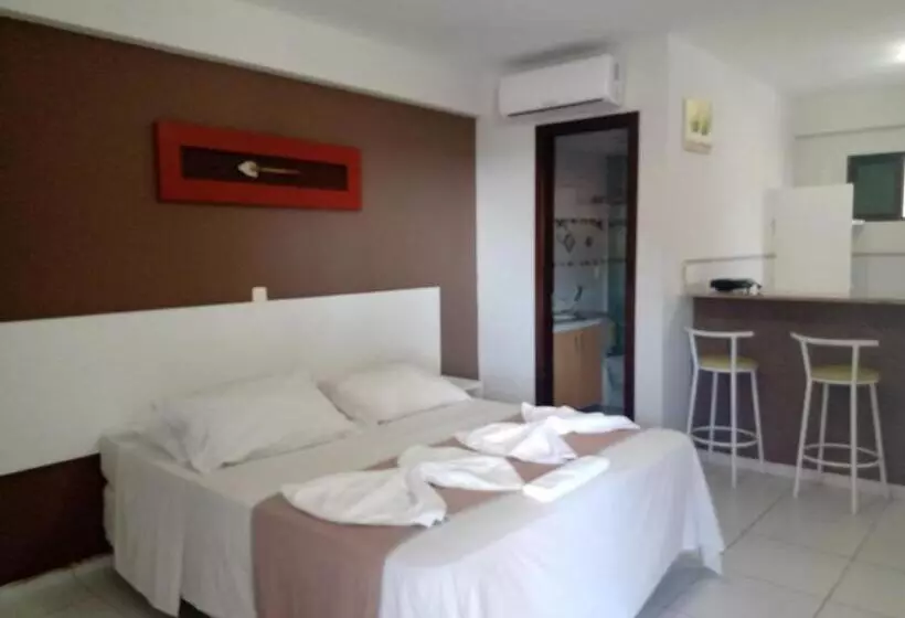 デラックスルーム, Marsallis Praia