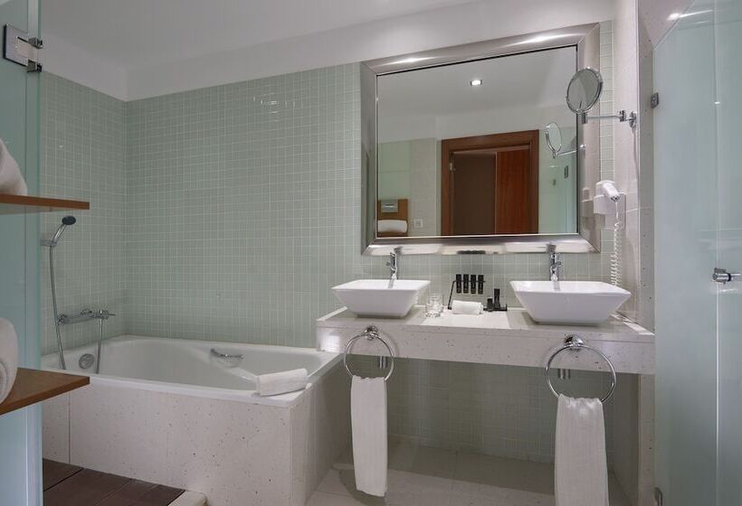 חדר סטנדרט נוף לים, Melia Madeira Mare