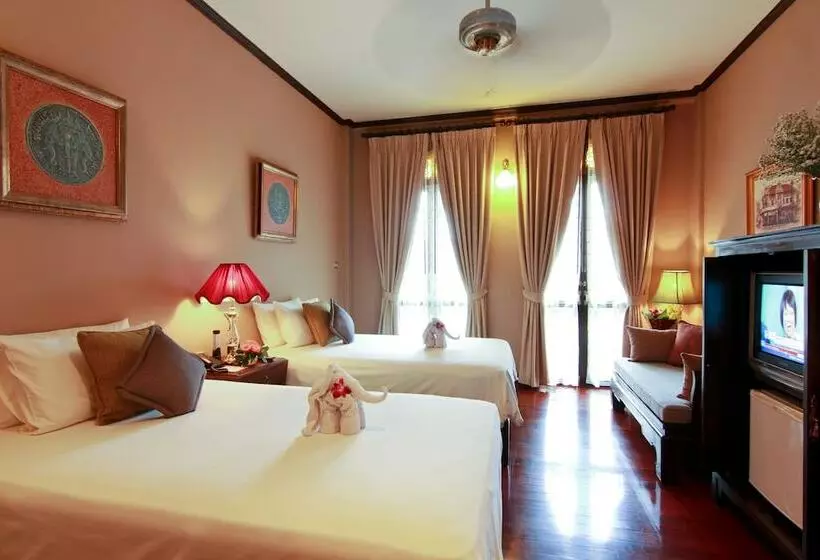 اتاق سوپریور, Puripunn Hideaway
