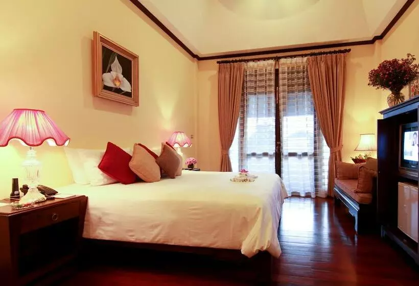 اتاق سوپریور, Puripunn Hideaway