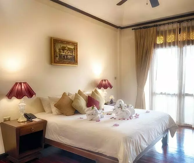 اتاق سوپریور, Puripunn Hideaway