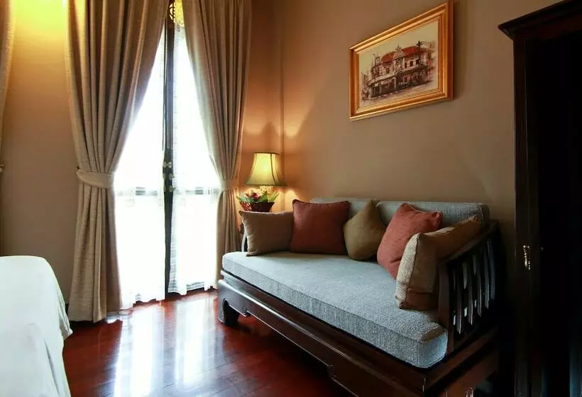 اتاق سوپریور, Puripunn Hideaway