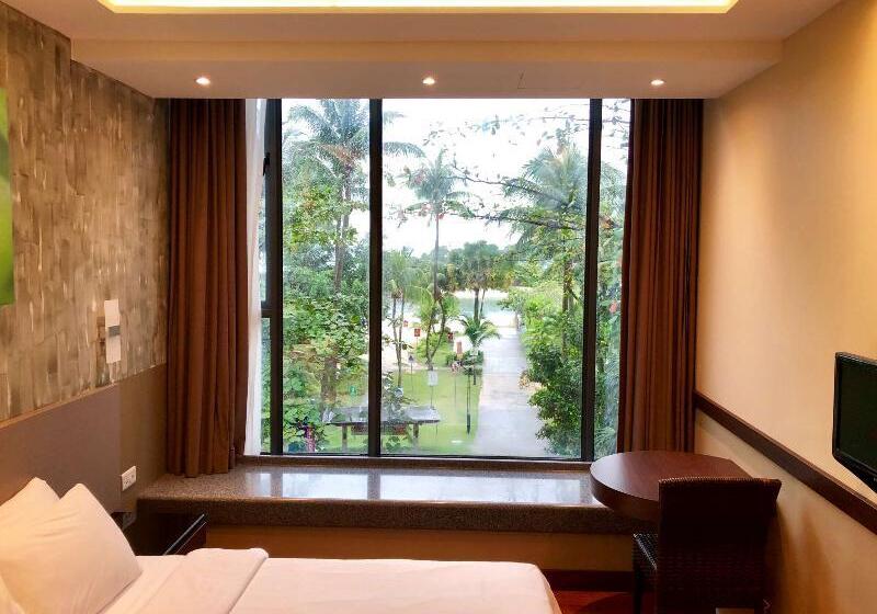 Superior Room, Siloso Beach Resort Sentosa