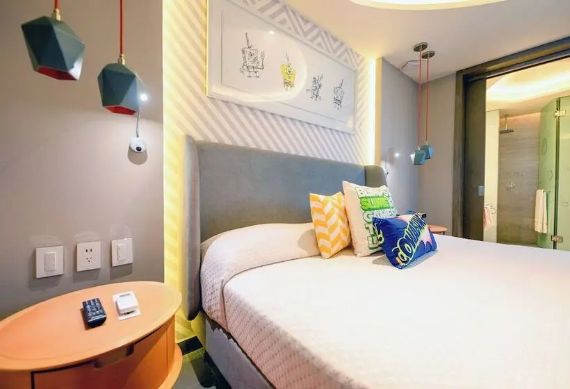 سوئیت با تخت بزرگ, Nickelodeon Hotels & Resorts Riviera Maya   Gourmet All Inclusive By Karisma