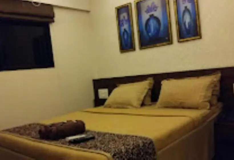 デラックスルーム, Maratha Residency,ratnagiri