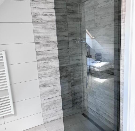 جناح إدارى, Beck S Borveranda Palkonya