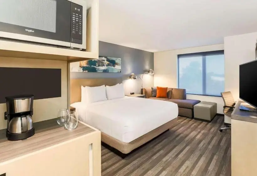 キングサイズベッドのスタンダードルーム, Hyatt House Davis