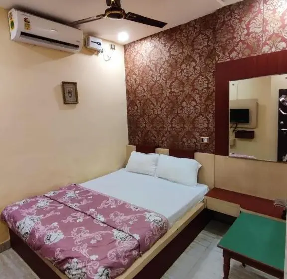 Deluxe-huone, Sukhmani