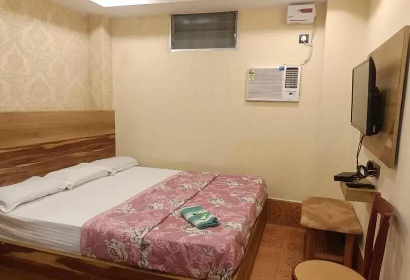 Deluxe-huone, Sukhmani