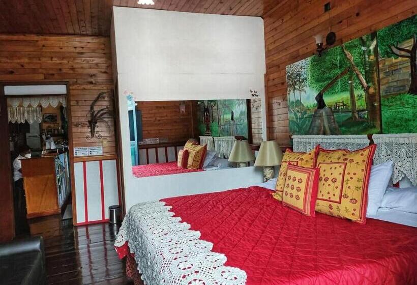 Deluxe Kamer, Tibouchina