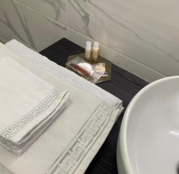 اتاق لوکس, La Maison Foggia