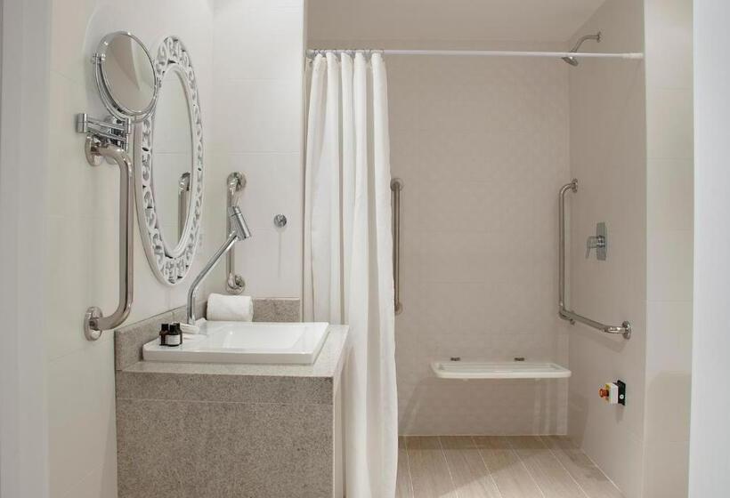 Номер Стандарт Адаптированный для Инвалидов, Bella Gramado Resort & Spa By Gramado Parks