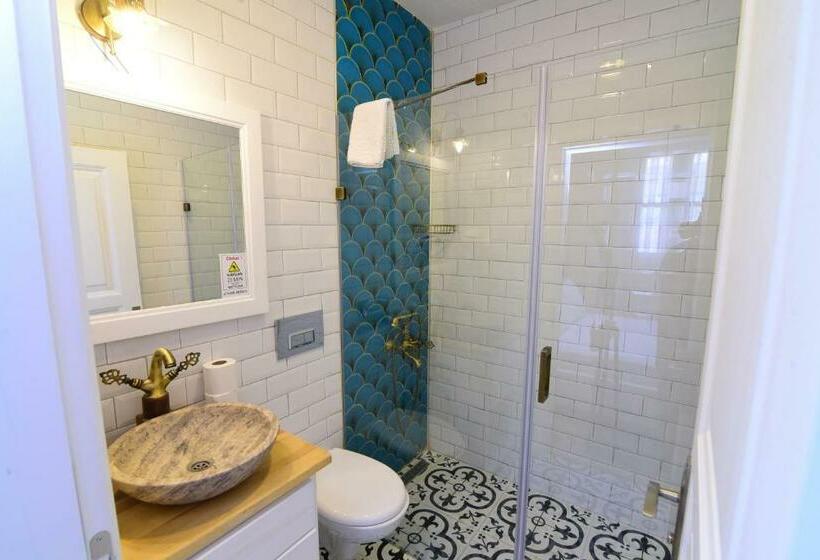 سوئیت رویال, Jardin D Azur Alaçatı