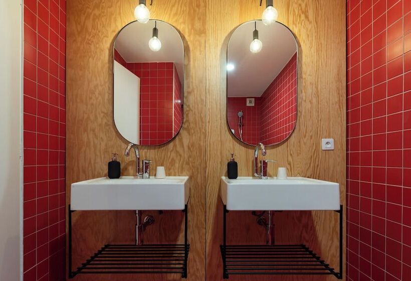 高级大房间, Timberlodge