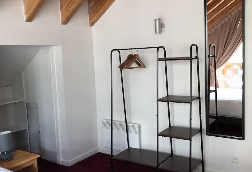 标准间, Timberlodge